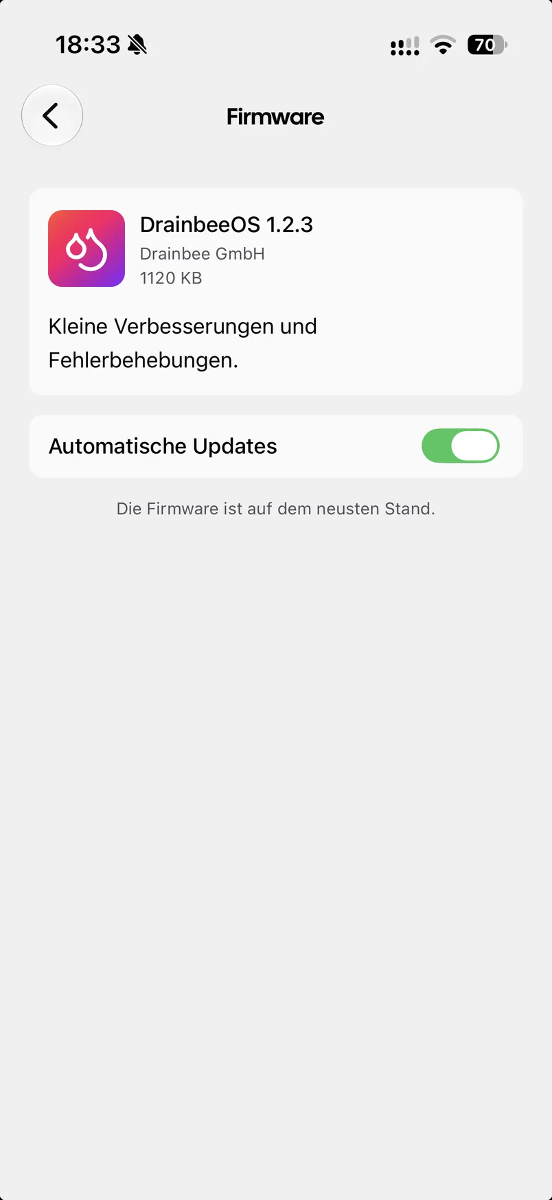 Firmware-Ansicht in der Drainbee App mit DrainbeeOS-Version und eingeschalteten automatischen Updates